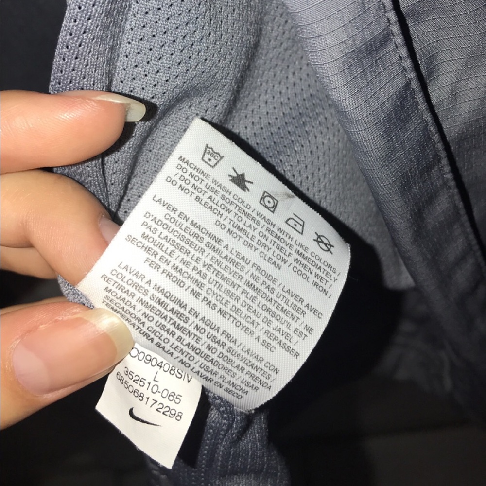 Nike Sportswear Jacket - Picture 4 of 5